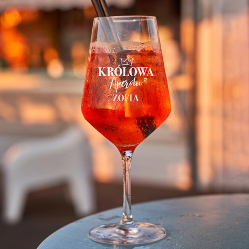 Personalizowany kieliszek Aperol z wygrawerowanym imieniem, elegancki do letnich koktajli – Motiv 2